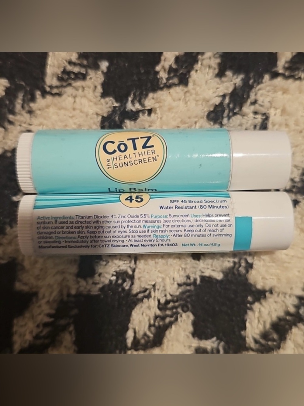 Cotz Mineral Suncreen Lip Balm- Set of 2 - Picture 3 of 3